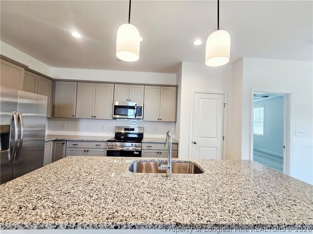 283 Crowville Street, Raeford, NC 28376