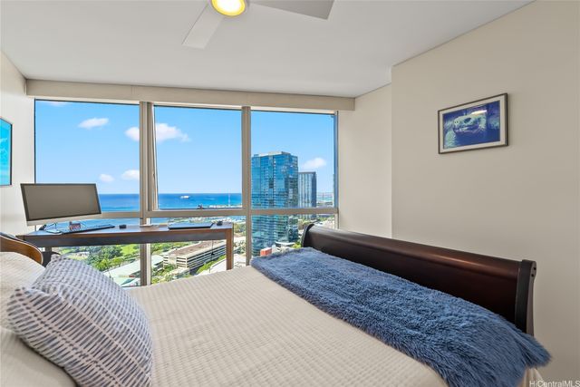 1177 Queen Street 3303, Honolulu, HI 96814