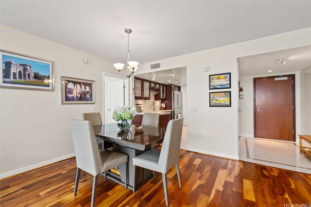 1177 Queen Street 3303, Honolulu, HI 96814