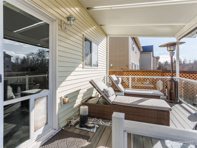 9983 Dragt Street SE, Yelm, WA 98597