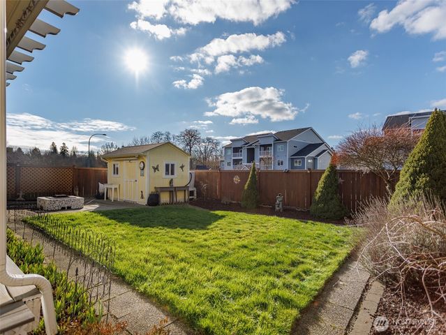 9983 Dragt Street SE, Yelm, WA 98597