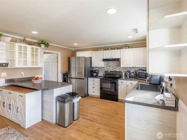 9983 Dragt Street SE, Yelm, WA 98597