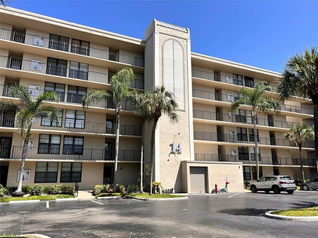 14 ROYAL PALM Way 605, Boca Raton, FL 33432
