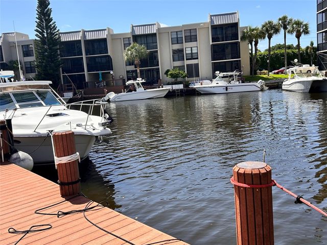 14 ROYAL PALM Way 605, Boca Raton, FL 33432