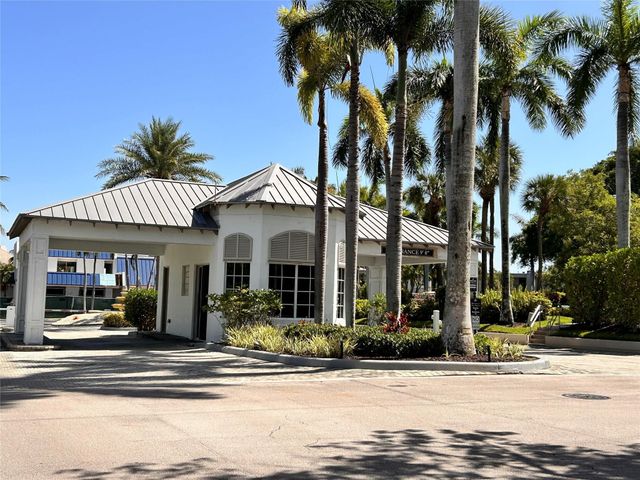 14 ROYAL PALM Way 605, Boca Raton, FL 33432