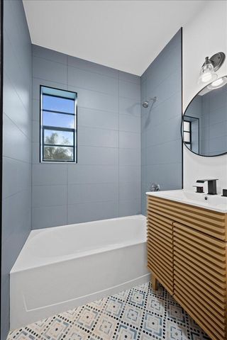 1209 14th Court S, Lake Worth Beach, FL 33460