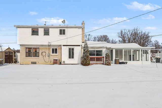 28931 W 11 Mile Road, Farmington, MI 48336