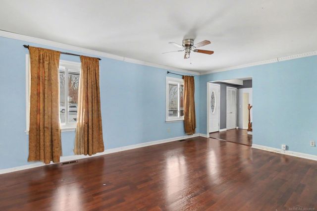 28931 W 11 Mile Road, Farmington, MI 48336