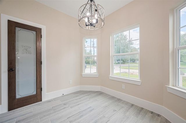 12106 Lantern Lane, Pinehurst, TX 77362
