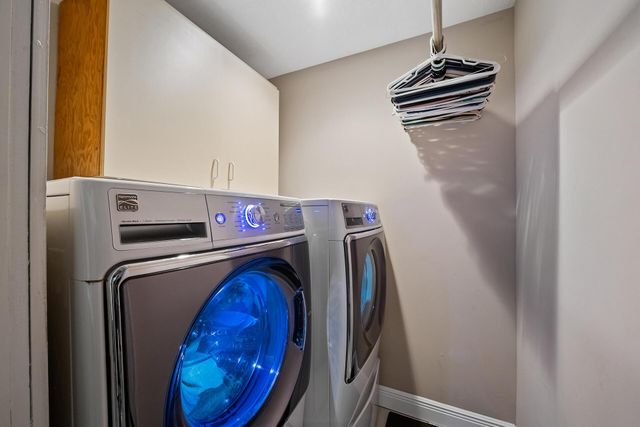 2251 NE 37th Court, Lighthouse Point, FL 33064