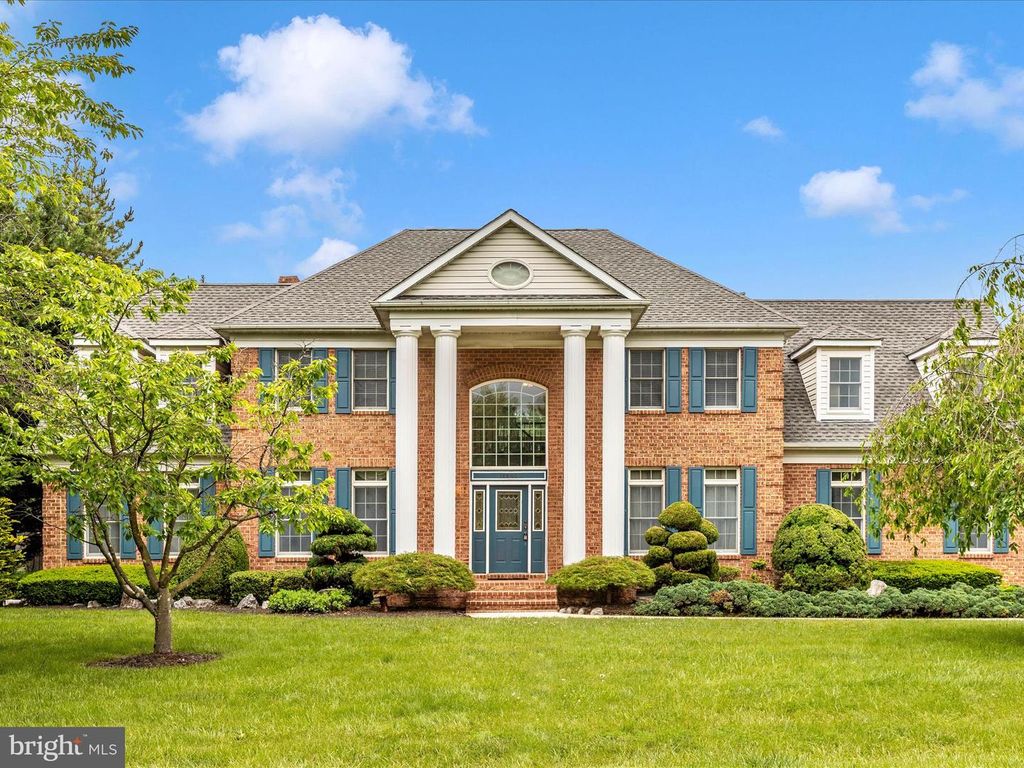 18806 FOUNTAIN TER, Hagerstown, MD 21742