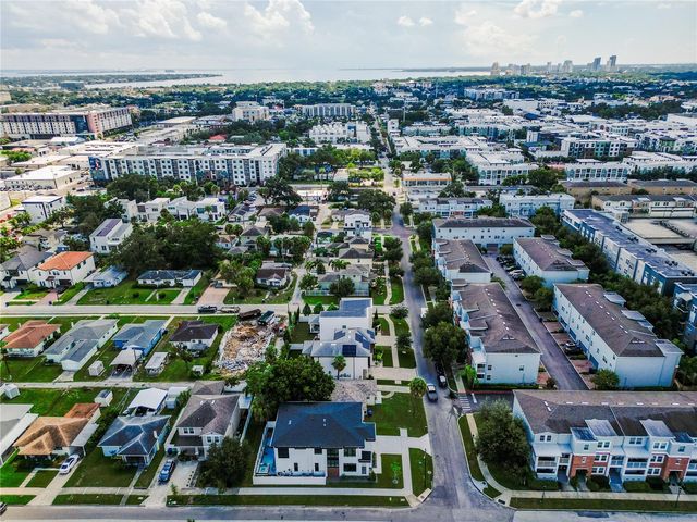 809 N OREGON AVENUE, Tampa, FL 33606