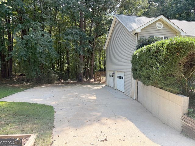 244 Country Club Road, Newnan, GA 30263
