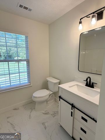 244 Country Club Road, Newnan, GA 30263