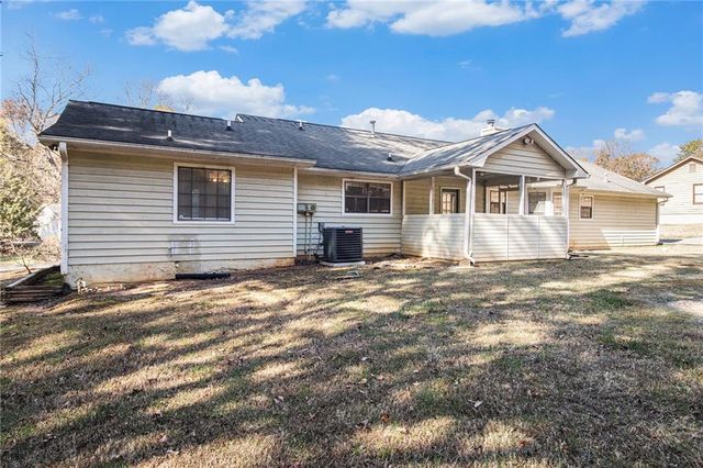 1110 Estates Court, Stockbridge, GA 30281