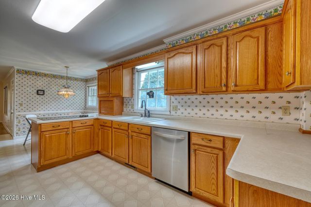 151 Sharp Top Circle, Blairsville, GA 30512