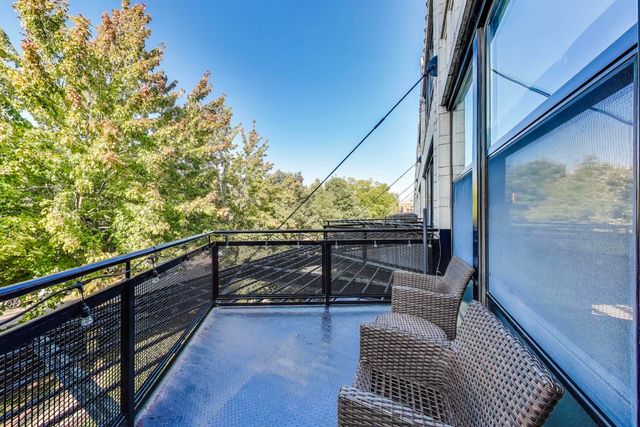 1001 W 15TH Street 241, Chicago, IL 60608