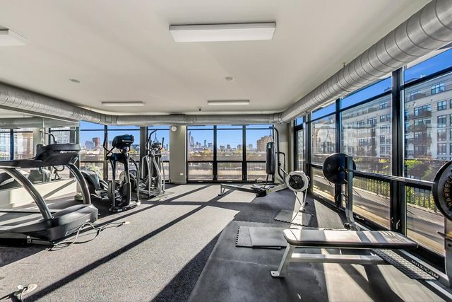 1001 W 15TH Street 241, Chicago, IL 60608