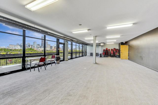 1001 W 15TH Street 241, Chicago, IL 60608