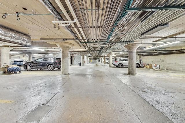 1001 W 15TH Street 241, Chicago, IL 60608