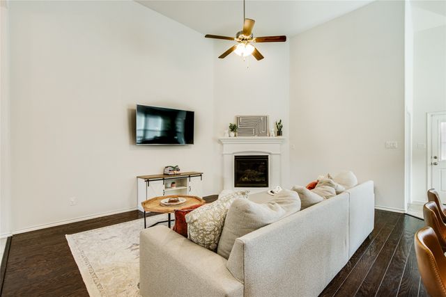 2421 Clay Creek Lane, Fort Worth, TX 76177