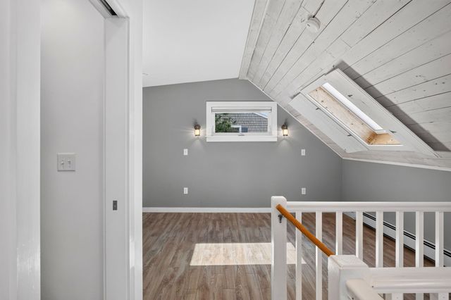 14 Nickerson Street, Falmouth, MA 02536
