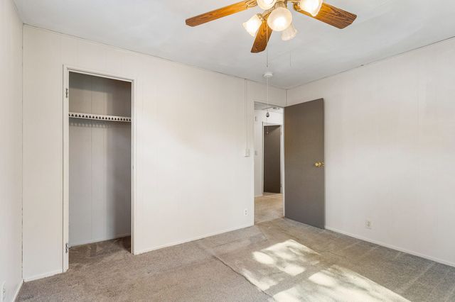 1905 Rainbow View, Urbana, IL 61802