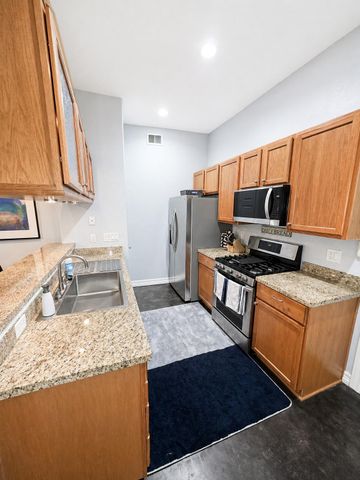 1602 Elgin Street 5, Houston, TX 77004
