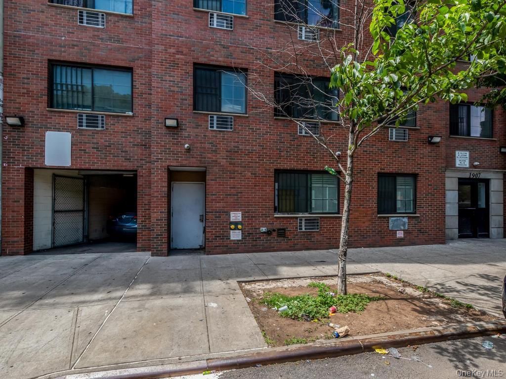 1907 Southern Boulevard, Bronx, NY 10460 — exterior