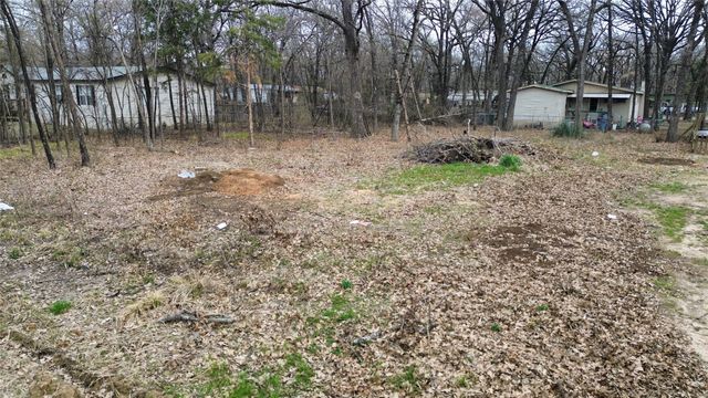 118 Elk Cove Drive, Mabank, TX 75156