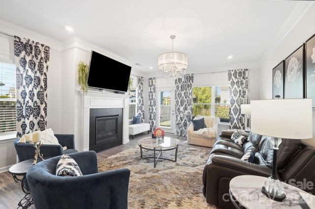 8415 Dumphries Drive, Huntersville, NC 28078