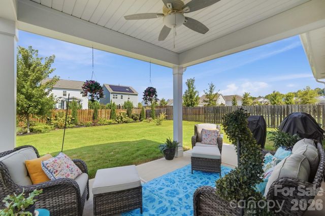 8415 Dumphries Drive, Huntersville, NC 28078