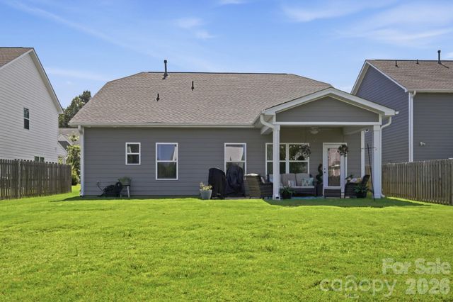8415 Dumphries Drive, Huntersville, NC 28078