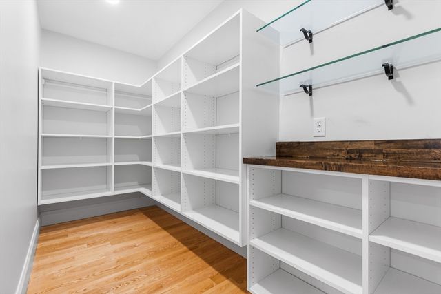 345 Cambridge St, Burlington, MA 01803