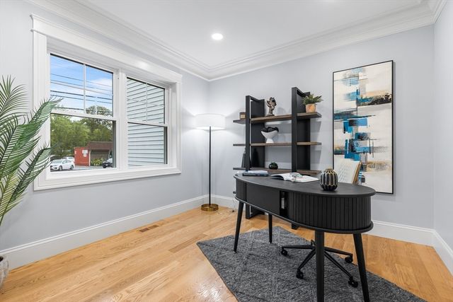 345 Cambridge St, Burlington, MA 01803