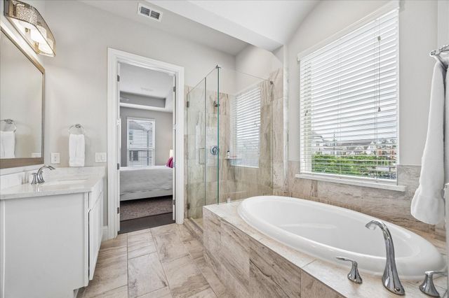 1702 Oak Leaf Pass Drive, Houston, TX 77055