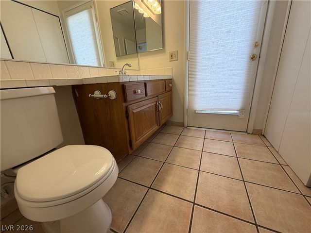 9509 Swan Bay Drive, Las Vegas, NV 89117