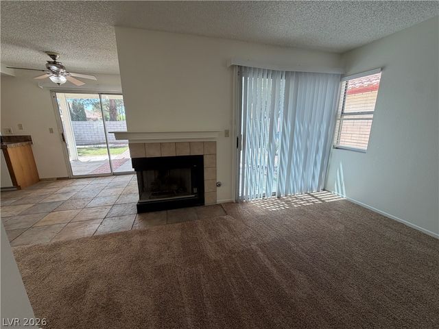 9509 Swan Bay Drive, Las Vegas, NV 89117