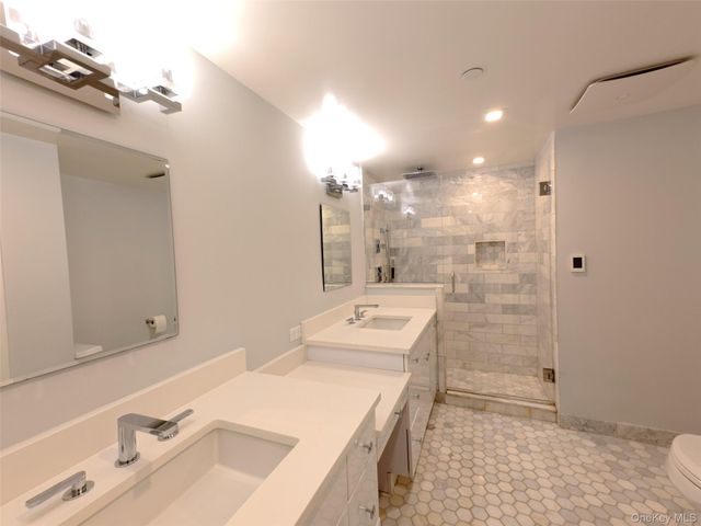 10 Stewart Pl 2GE, White Plains, NY 10603