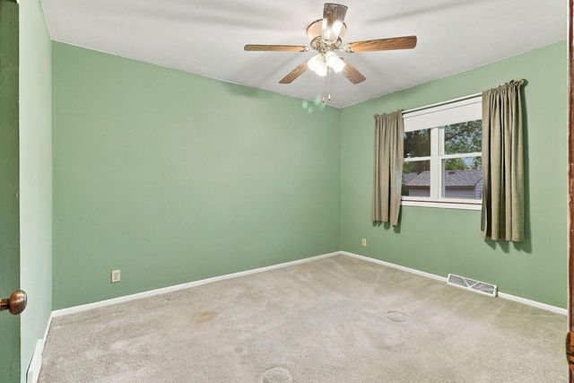 6207 68th STREET, Kenosha, WI 53142