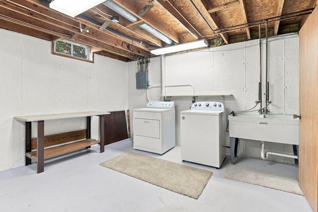 6207 68th STREET, Kenosha, WI 53142