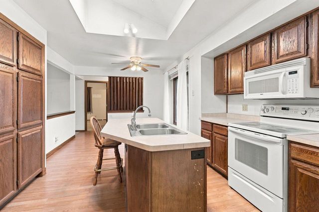 6207 68th STREET, Kenosha, WI 53142