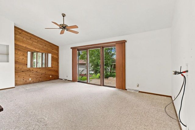 6207 68th STREET, Kenosha, WI 53142