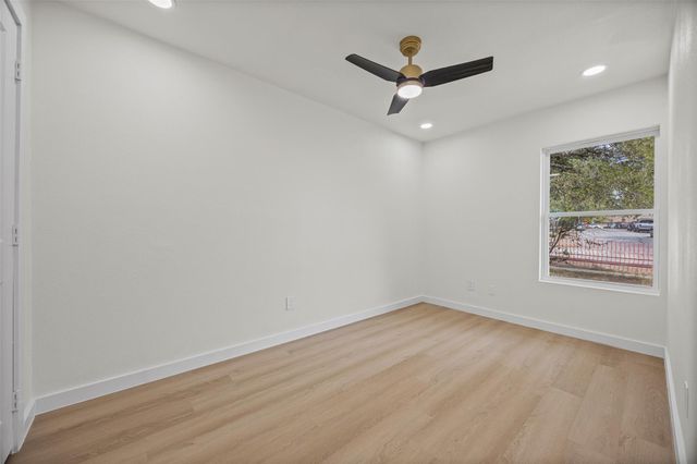 6706 Colony Park DR, Austin, TX 78724