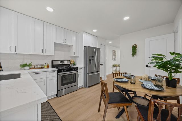 6706 Colony Park DR, Austin, TX 78724