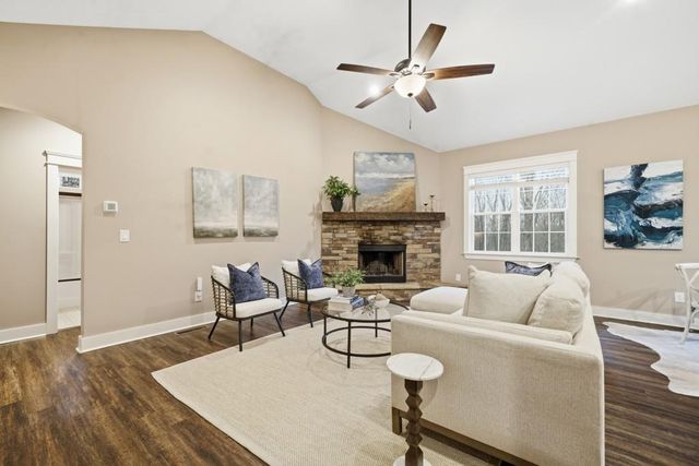 2452 Pleasant Hill Road, Talking Rock, GA 30175