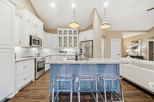 2452 Pleasant Hill Road, Talking Rock, GA 30175