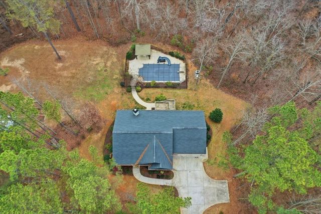 2452 Pleasant Hill Road, Talking Rock, GA 30175