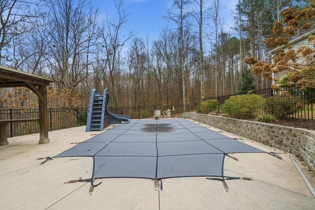 2452 Pleasant Hill Road, Talking Rock, GA 30175