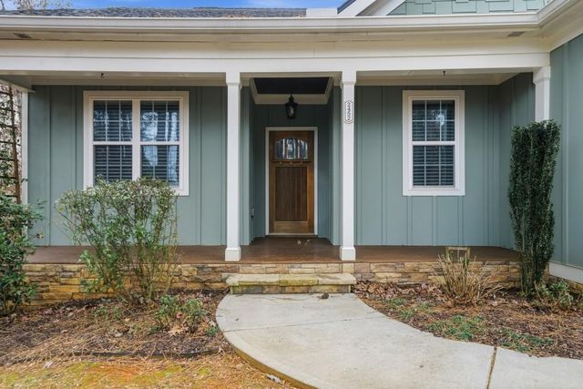 2452 Pleasant Hill Road, Talking Rock, GA 30175